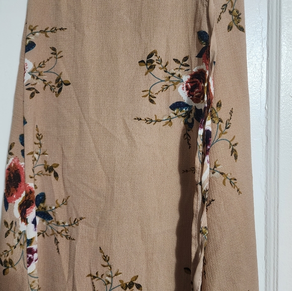 Vintage wrap skirt, size small, floral - Picture 2 of 3